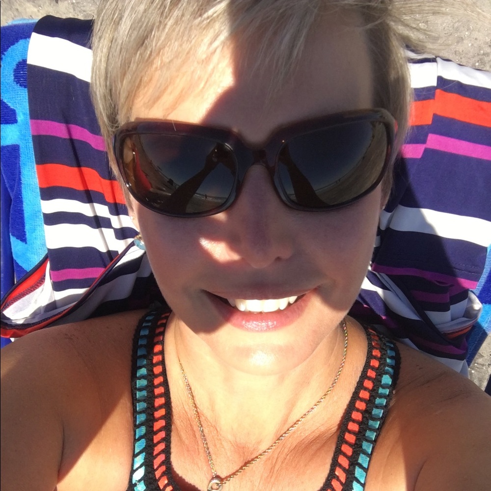 Meet your Posher, Tami